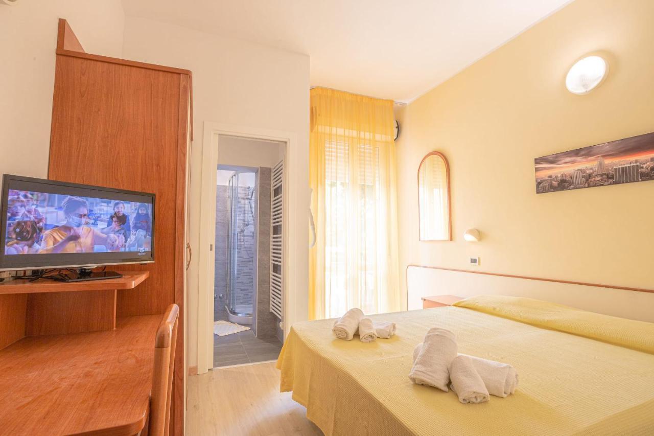 Hotel Paola Garden - Nuova Gestione Bellariva Di Rimini Zewnętrze zdjęcie
