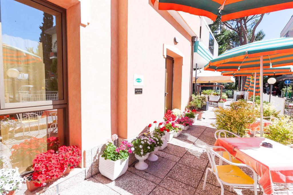Hotel Paola Garden - Nuova Gestione Bellariva Di Rimini Zewnętrze zdjęcie